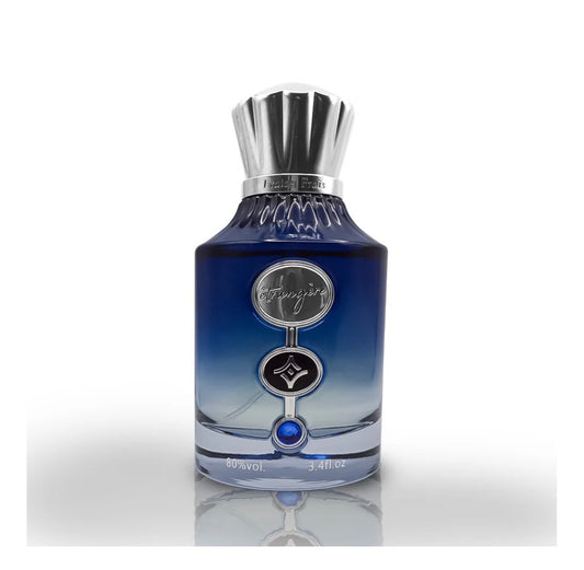 Estrangere by Frais Et Frais